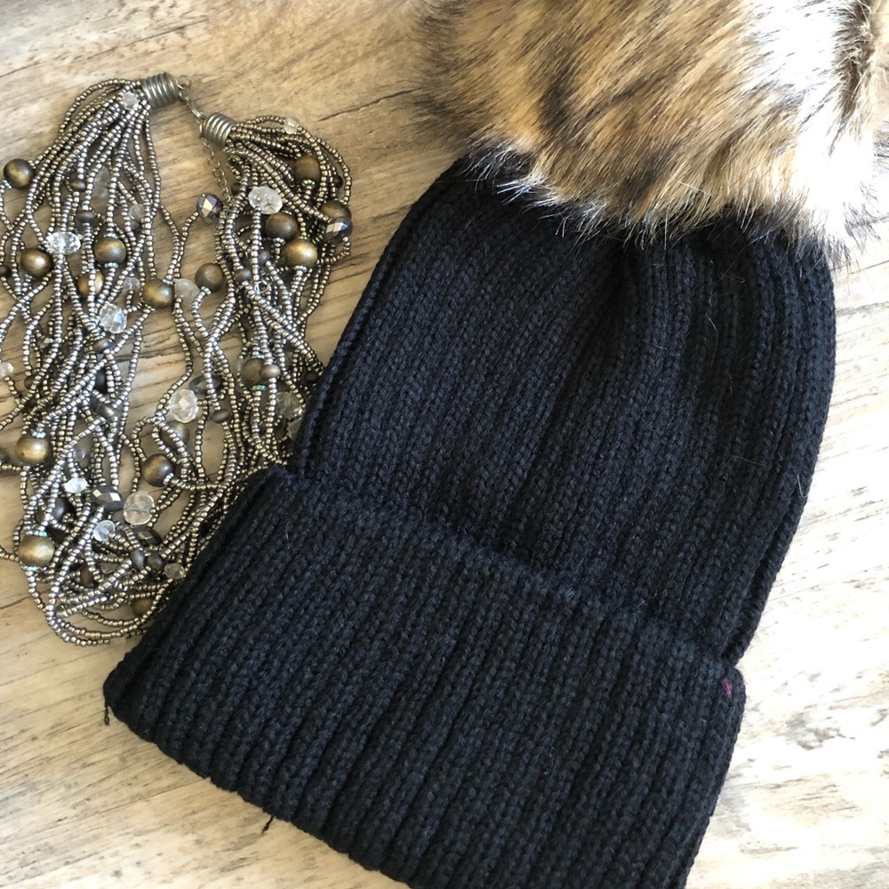 Black Knit Beanie with Tan Fur Pom